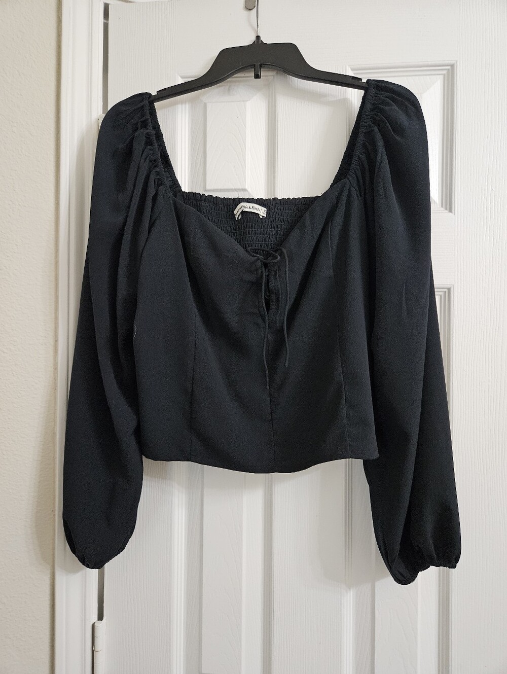 Abercrombie Long Sleeve Peasant Blouse